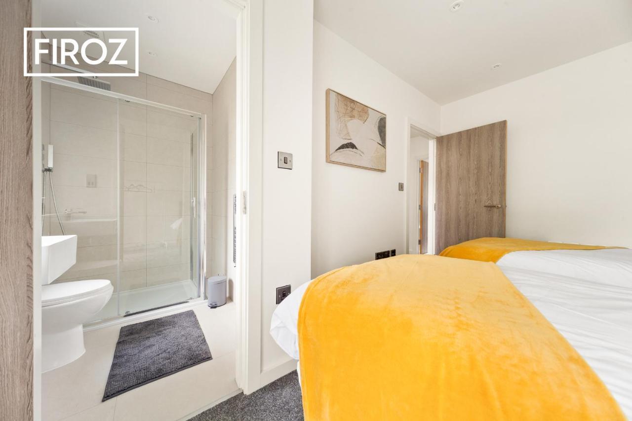 Spacious 4 Bedroom 3 Bath House For Families & Contractors With Free Parking, Fast Wi-Fi & Netflix By Firoz Property Management Leeds  Eksteriør billede