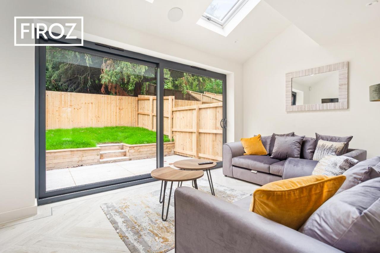 Spacious 4 Bedroom 3 Bath House For Families & Contractors With Free Parking, Fast Wi-Fi & Netflix By Firoz Property Management Leeds  Eksteriør billede